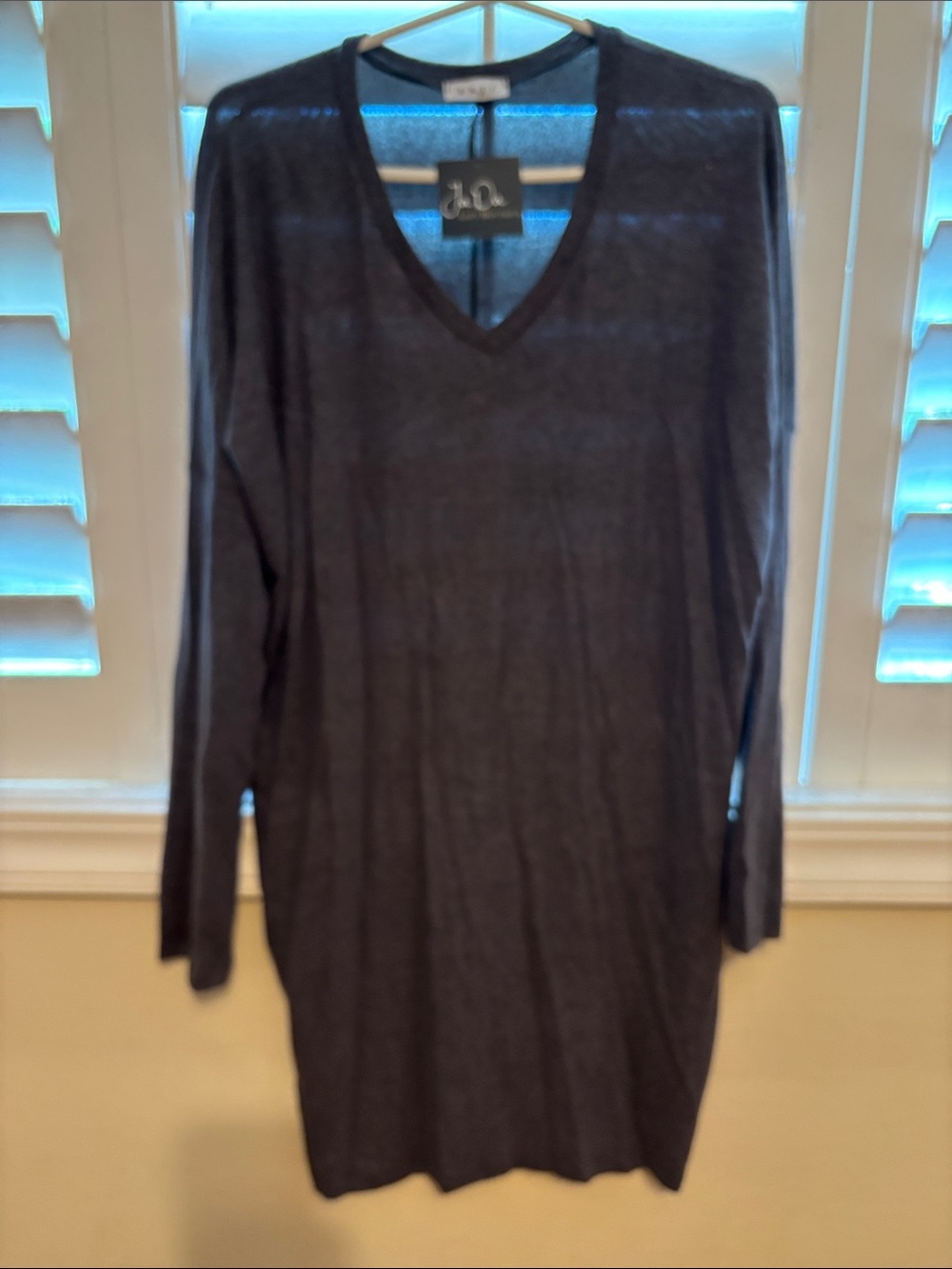 Women’s V-Neck Lightweight Sweater Tunic — Dark Gray